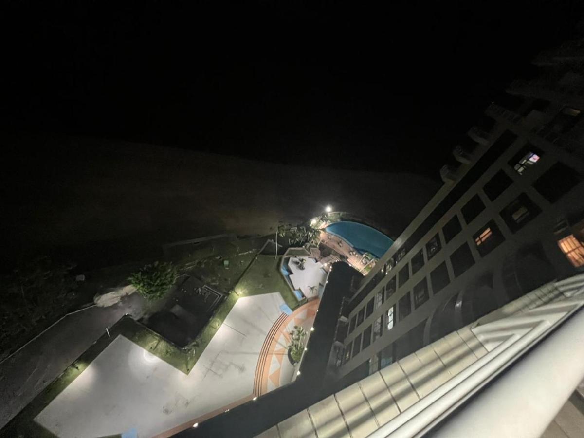 Tropical Hotel Executive Com Varanda Vista Da Ponta Negra Manaus Zewnętrze zdjęcie